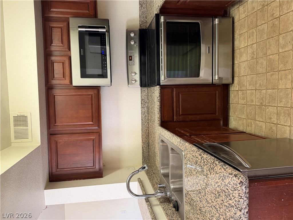 6800 Lake Mead Boulevard 2038 Property Photo 6