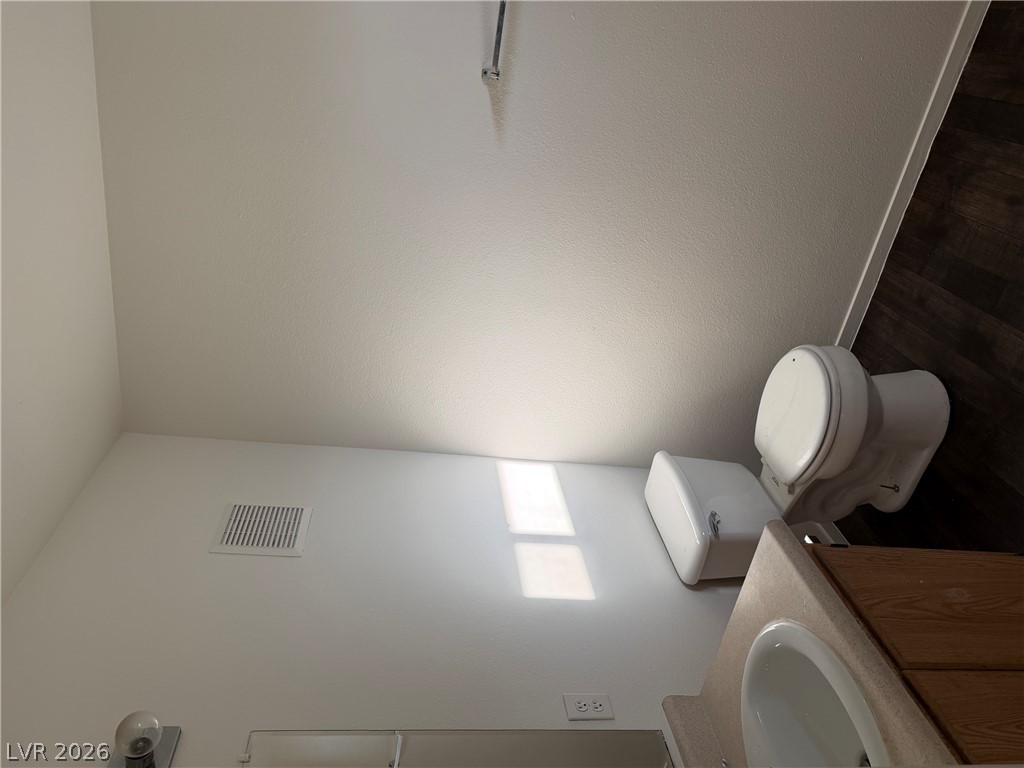 6800 Lake Mead Boulevard 2038 Property Photo 9