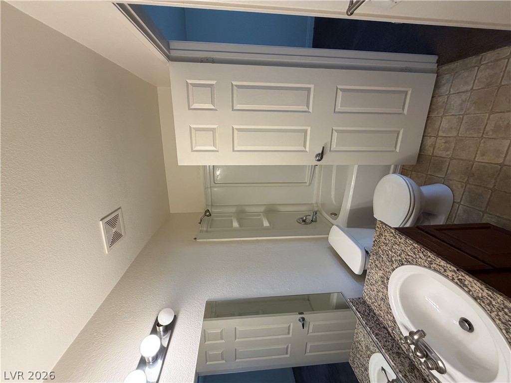 6800 Lake Mead Boulevard 2038 Property Photo 20