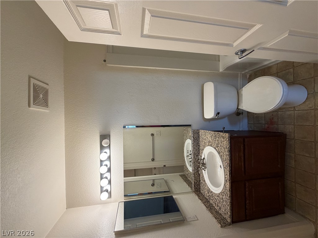 6800 Lake Mead Boulevard 2038 Property Photo 21