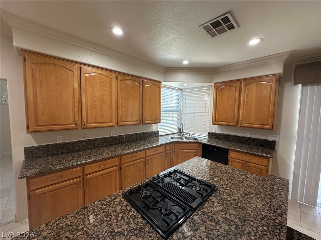 3854 Broadmead Street Property Photo 13