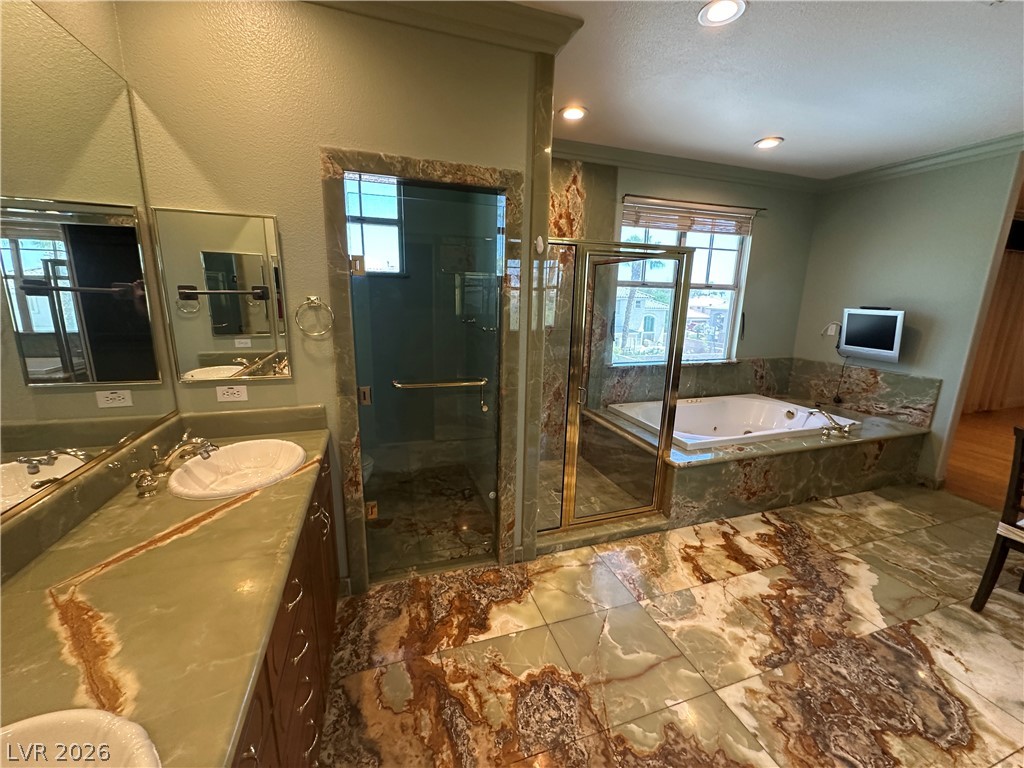3854 Broadmead Street Property Photo 18