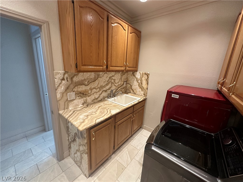 3854 Broadmead Street Property Photo 29