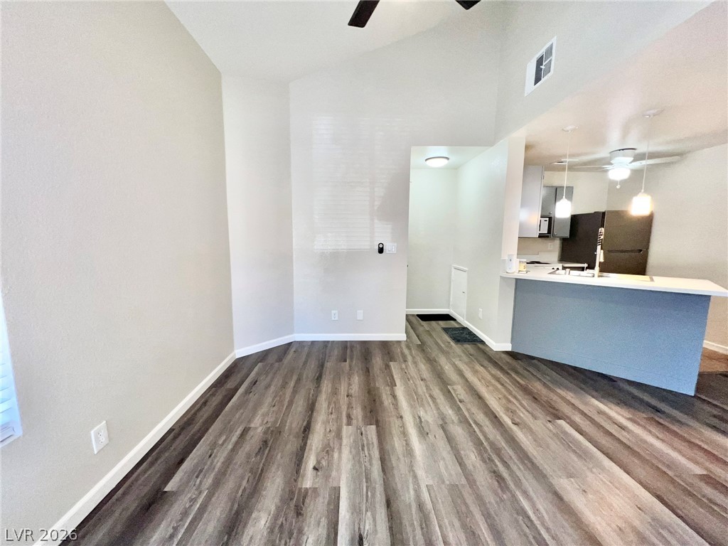 480 Elm Drive 206 Property Photo 6