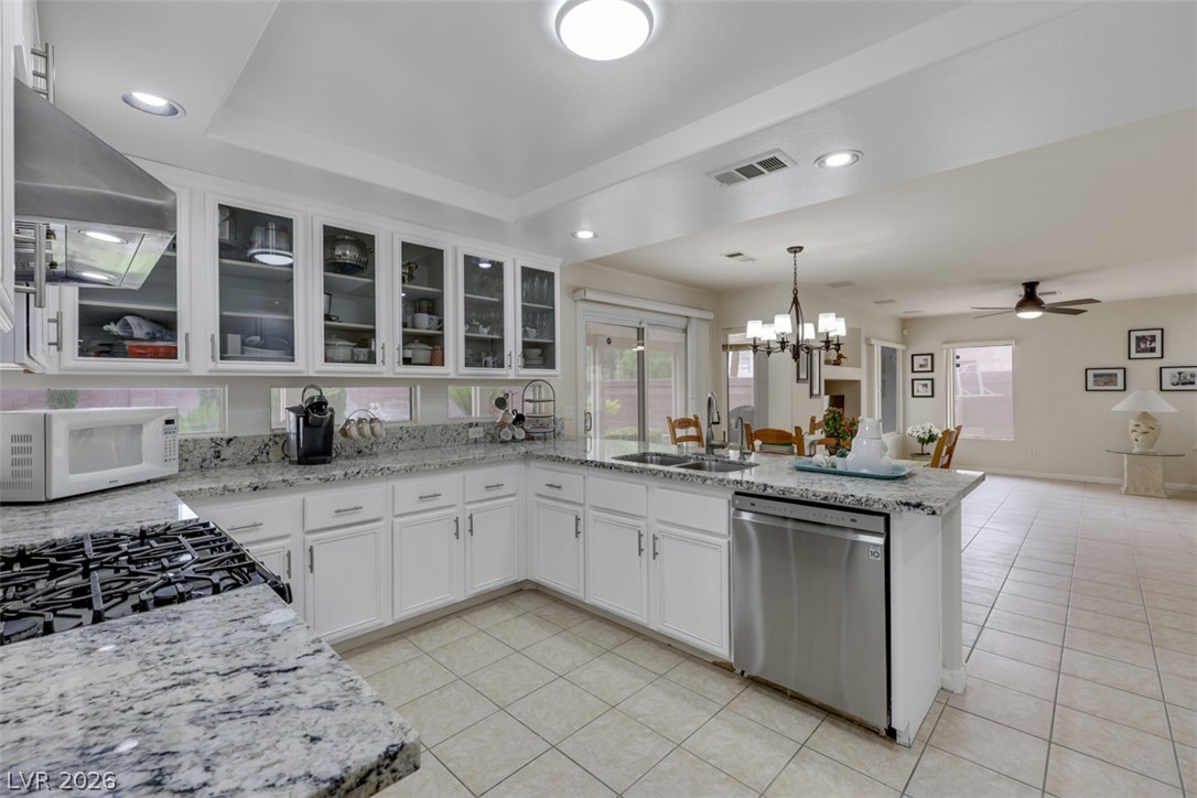 7986 Coronado Coast Street Property Photo 6