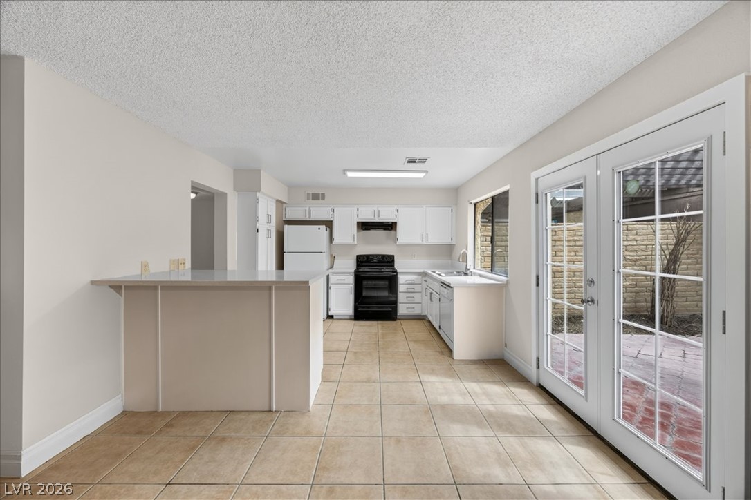 4669 Kelly Barry Way Property Photo 10