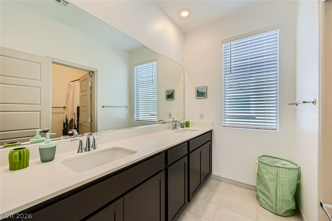 1289 Valencia Cliffs Avenue Property Photo 37