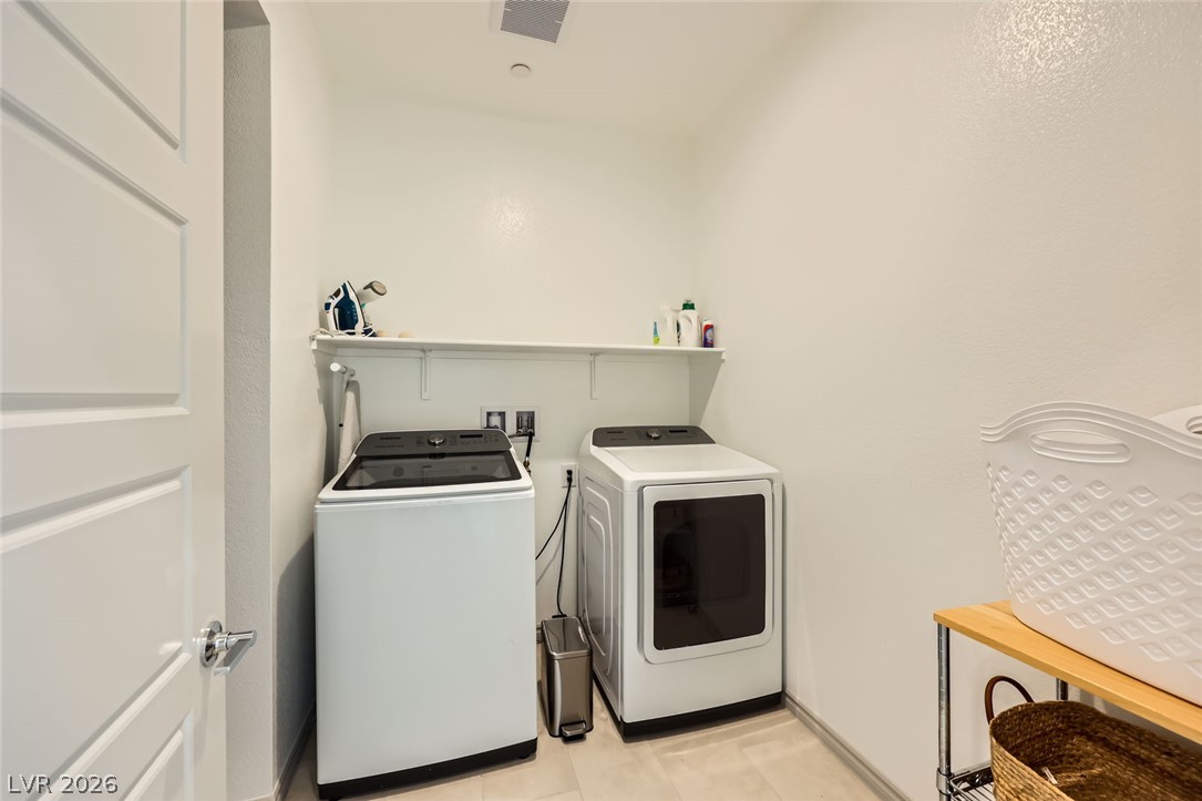 1289 Valencia Cliffs Avenue Property Photo 42