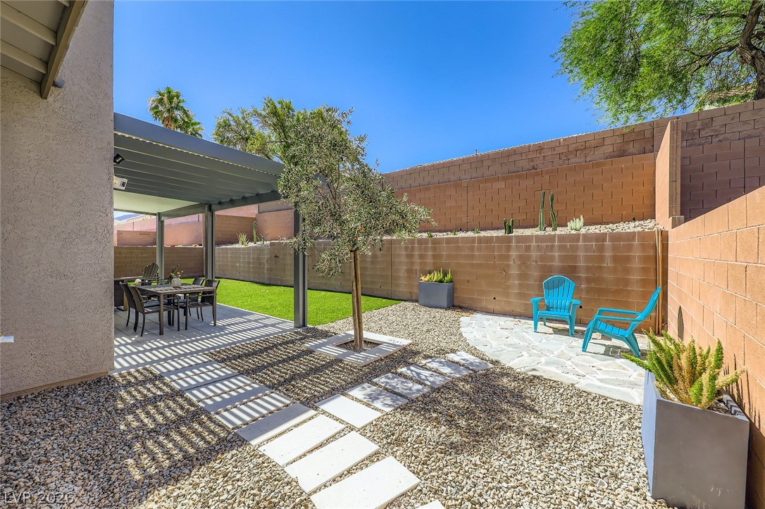 1289 Valencia Cliffs Avenue Property Photo 50