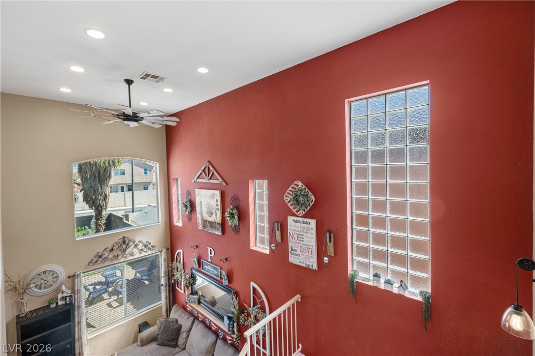 9408 Tall Wood Lane Property Photo 8