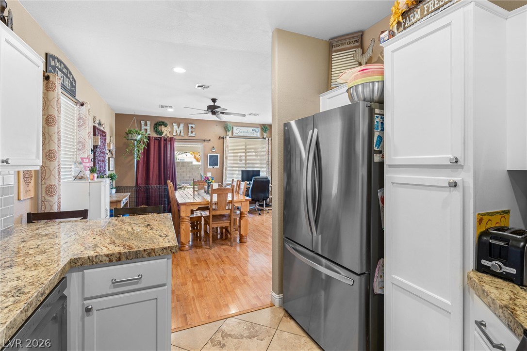 9408 Tall Wood Lane Property Photo 12
