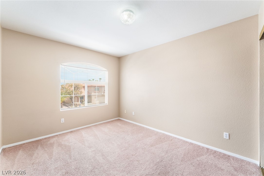 8725 Autumn Valley Avenue Property Photo 27