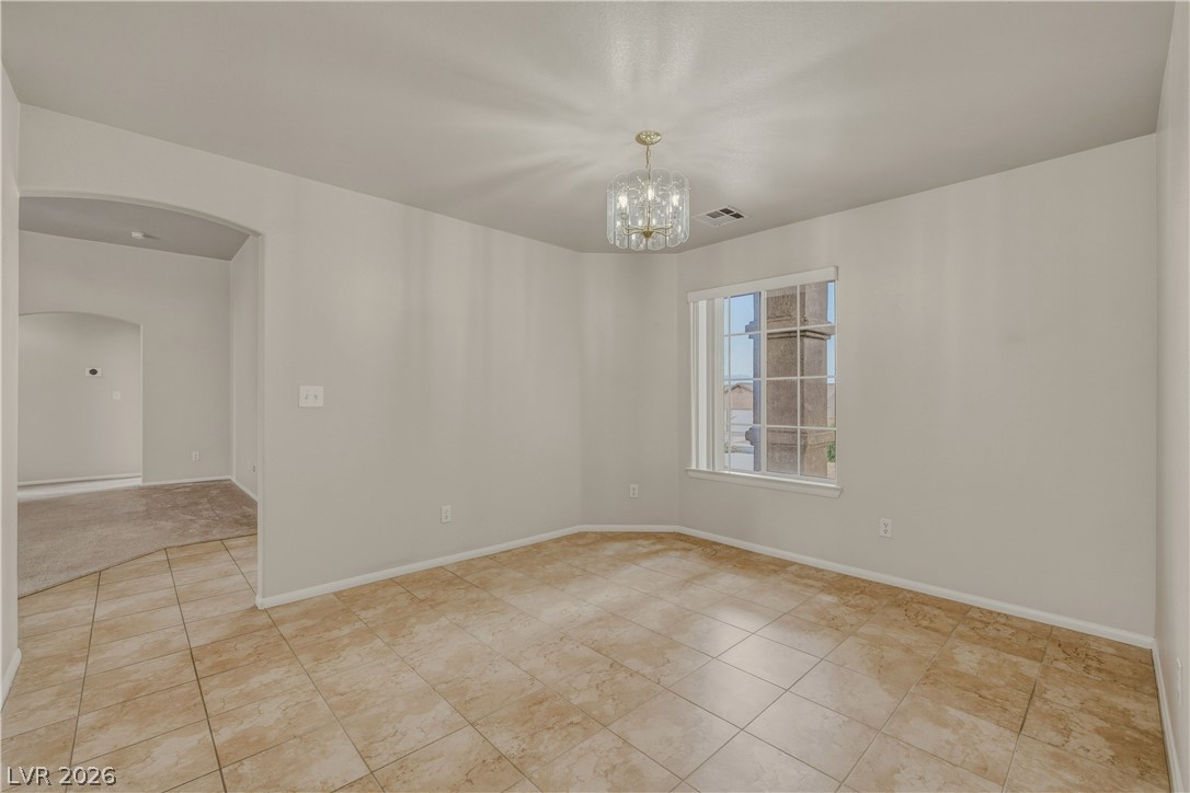 1931 South Chablis Property Photo 14