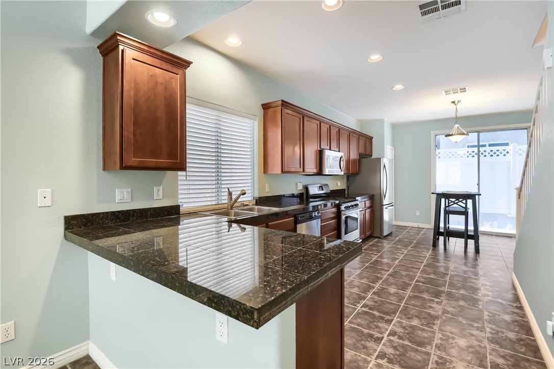 1643 Bamboo Rain Avenue Property Photo 8