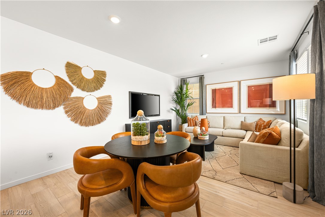 351 Moxon Court Property Photo 8