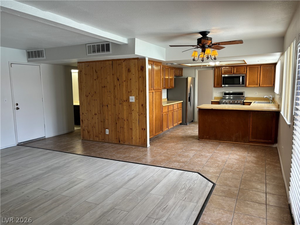 1021 Pagosa Way Property Photo 7