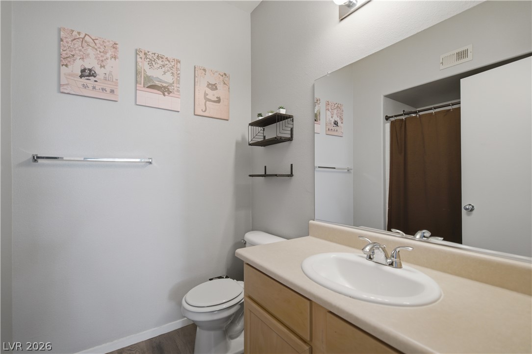 2615 West Gary Avenue 2067 Property Photo 38