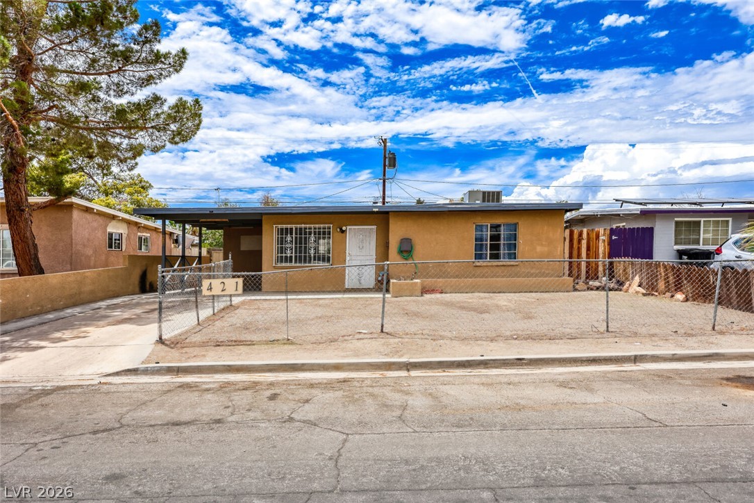 421 Stanford Street Property Photo 1