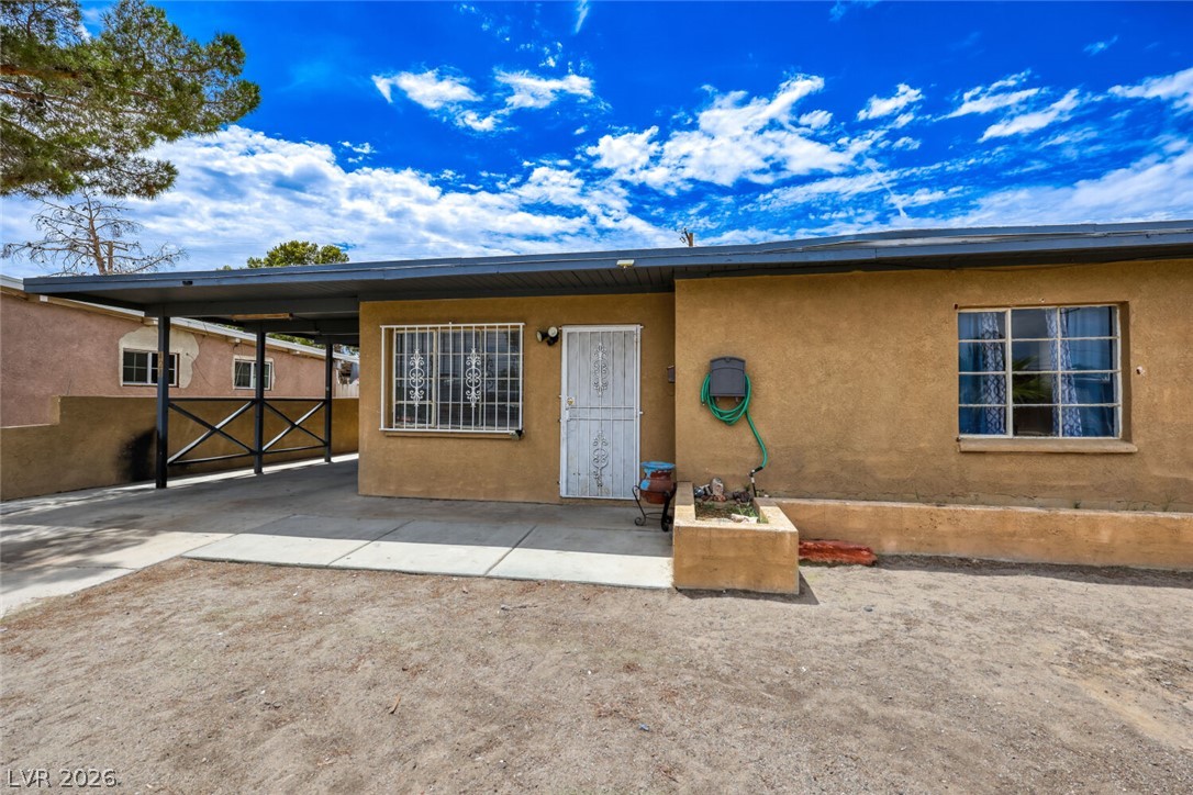 421 Stanford Street Property Photo 6