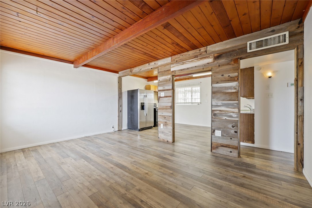 421 Stanford Street Property Photo 14
