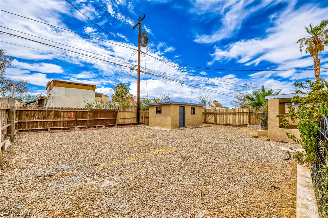 421 Stanford Street Property Photo 49
