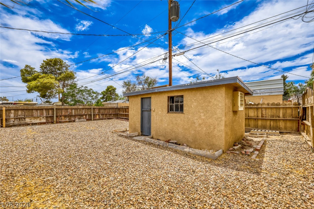 421 Stanford Street Property Photo 50