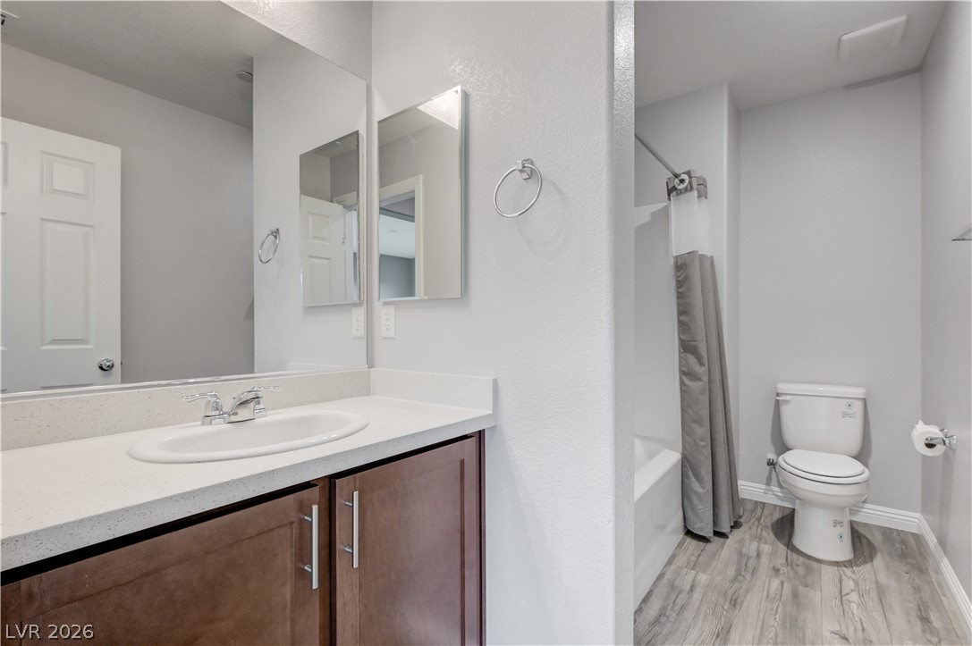 10669 Sariah Skye Avenue Property Photo 16