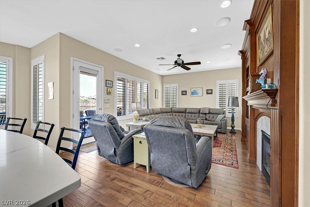 2808 Foxtail Creek Avenue Property Photo 45