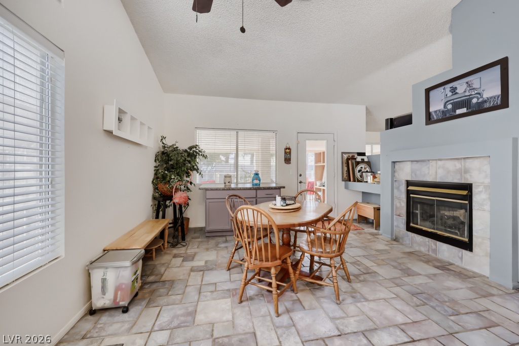 205 Glacier Drive Property Photo 8
