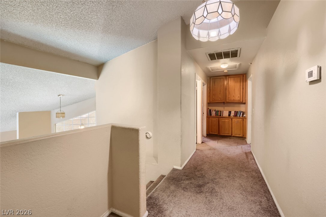 401 Crater Court Property Photo 13