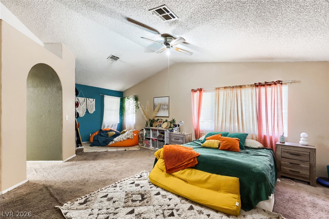 401 Crater Court Property Photo 42