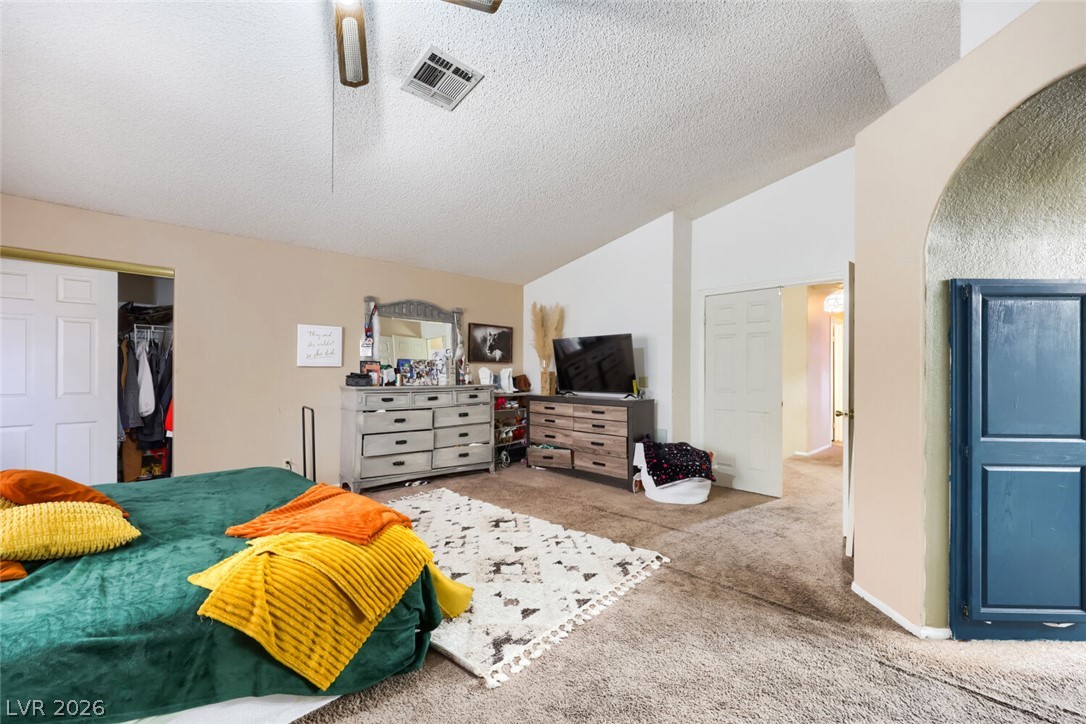 401 Crater Court Property Photo 44