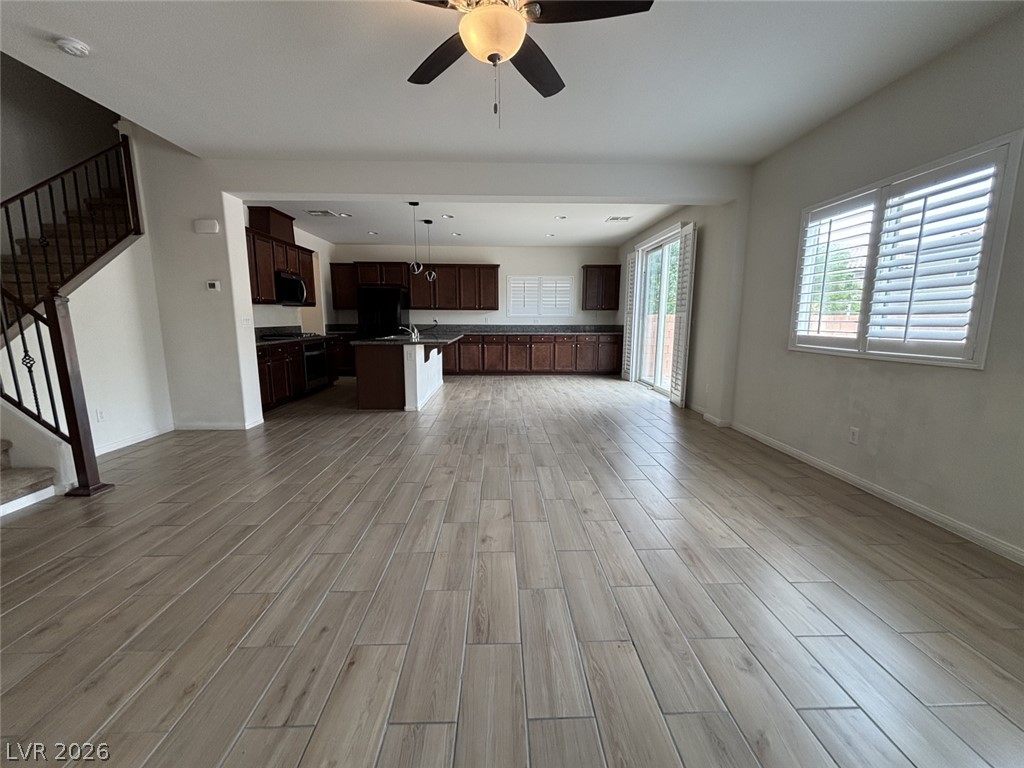 5582 Sancho Throne Road Property Photo 9