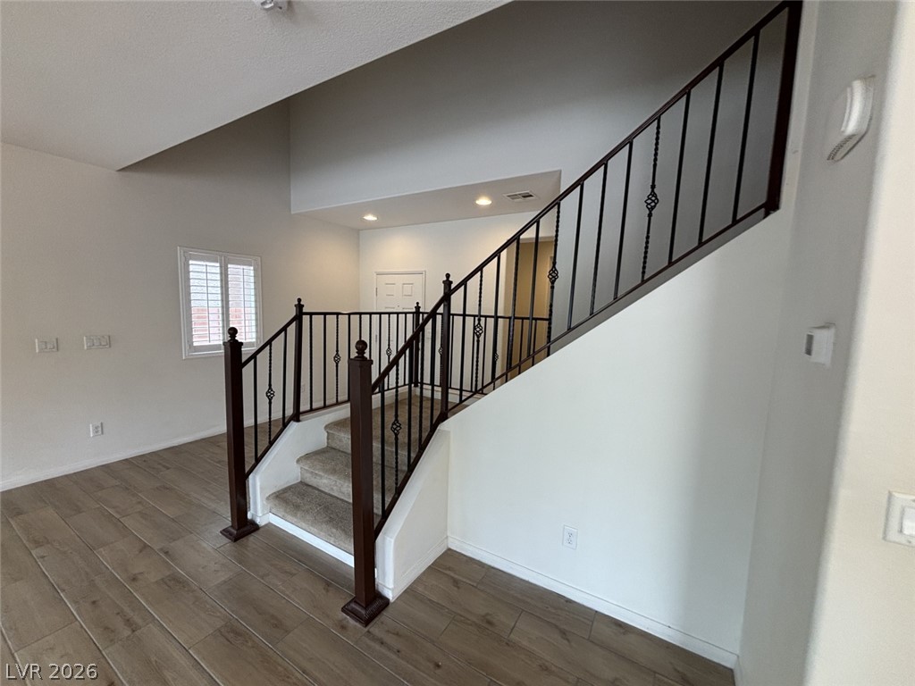 5582 Sancho Throne Road Property Photo 13