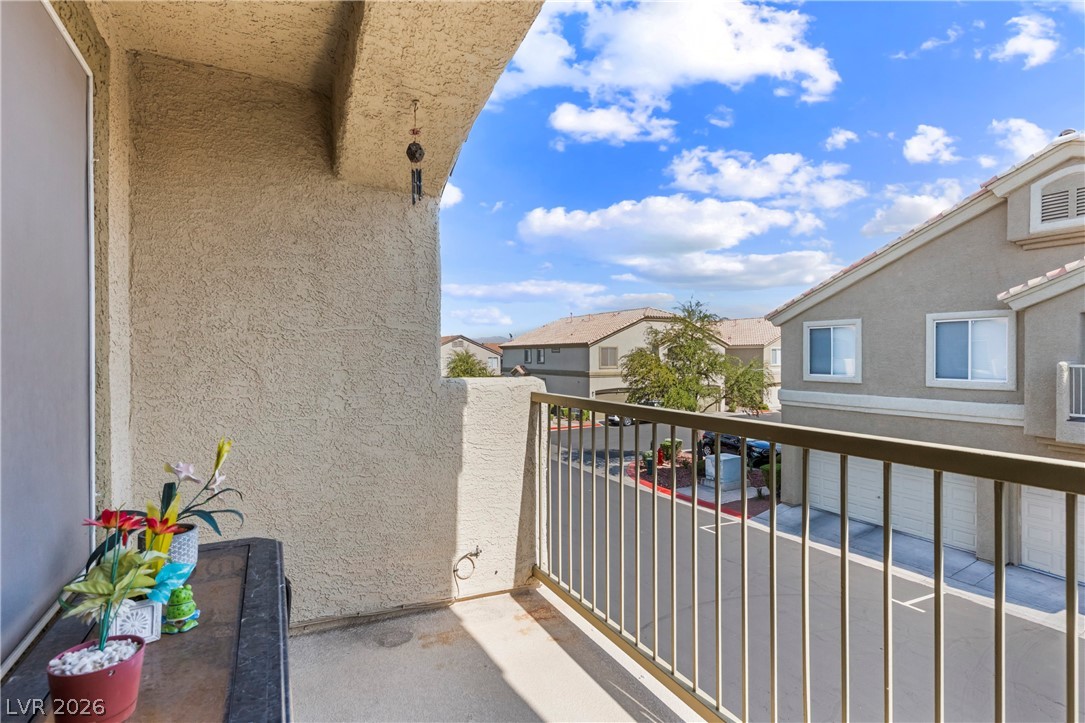 6366 Lorne Green Avenue 101 Property Photo 22