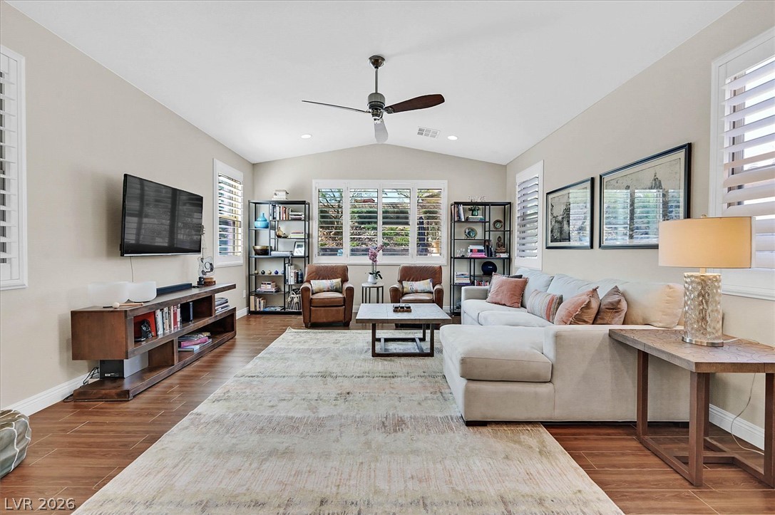 12270 Sandy Peak Avenue Property Photo 4