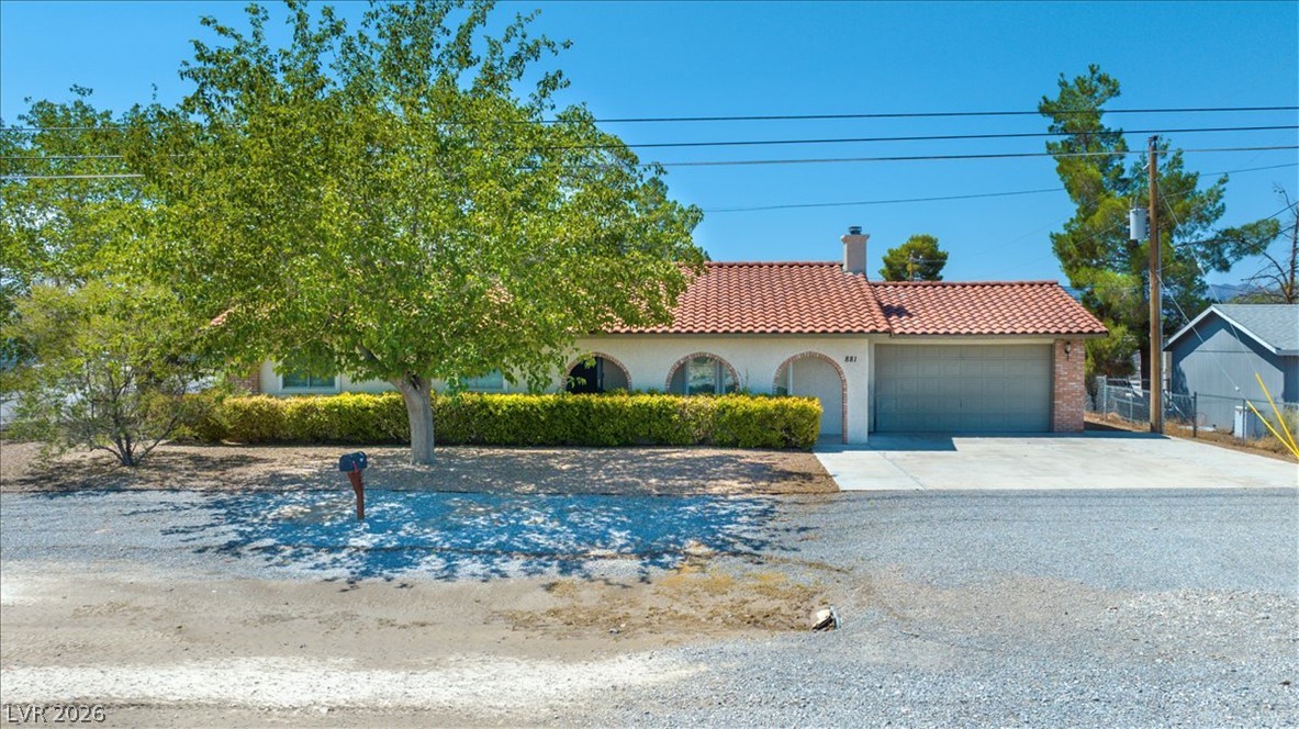 881 East Calvada Boulevard Property Photo 1