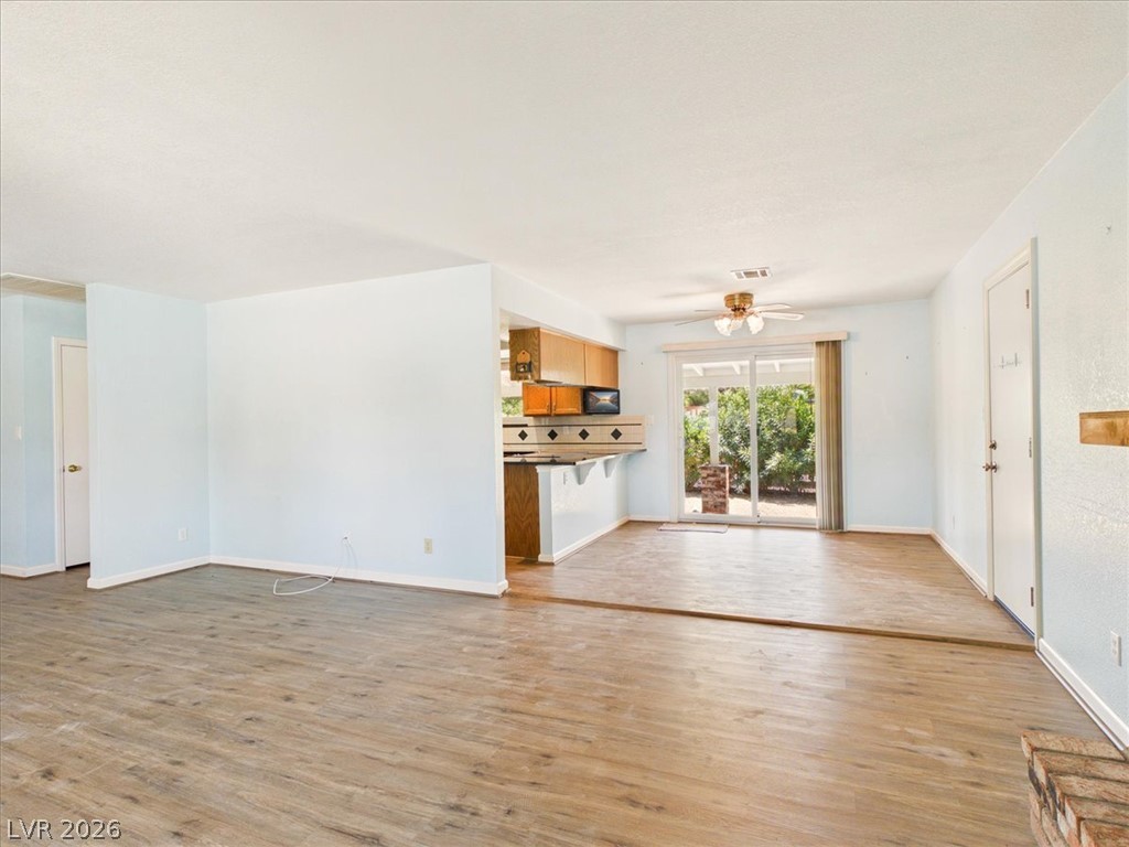 881 East Calvada Boulevard Property Photo 11