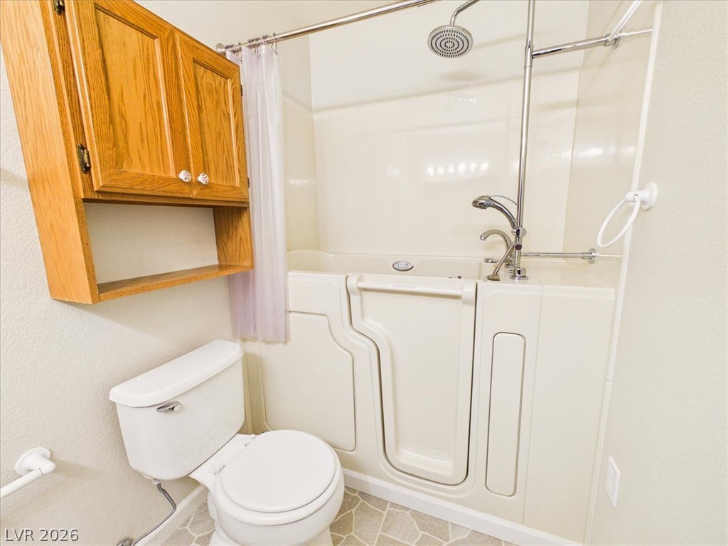 881 East Calvada Boulevard Property Photo 24