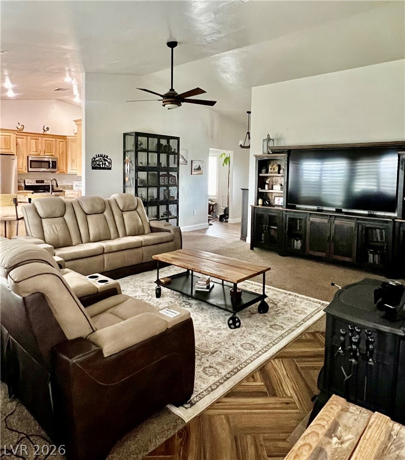 605 Cerina Court Property Photo 8