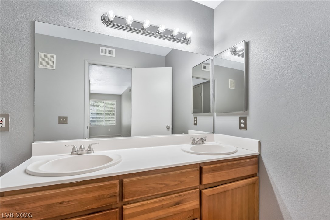 3125 Casey Drive 202 Property Photo 16