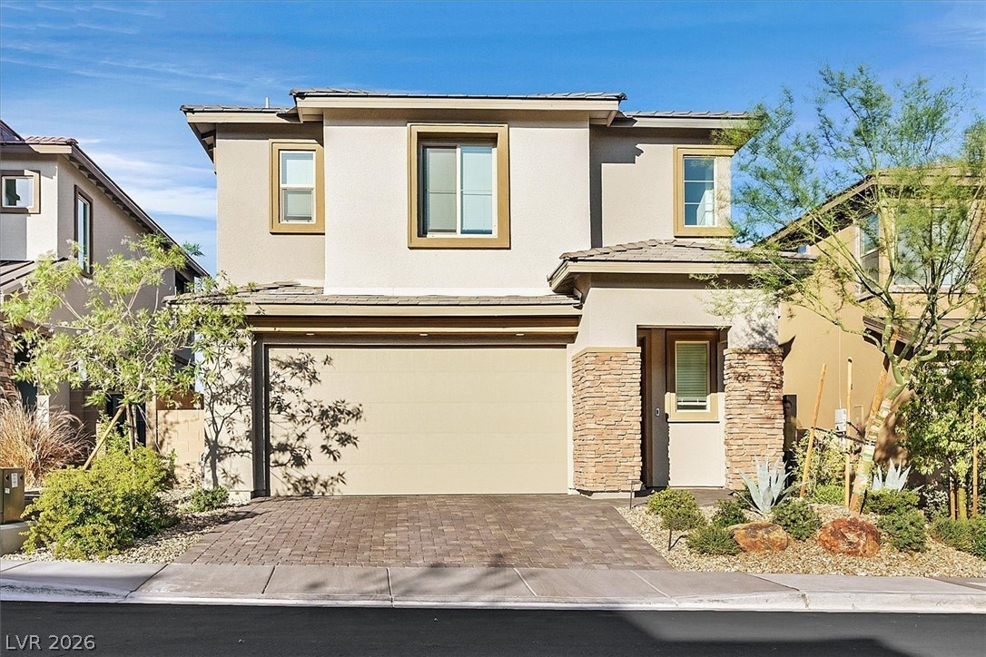 696 Rogue Wave Street Property Photo 1