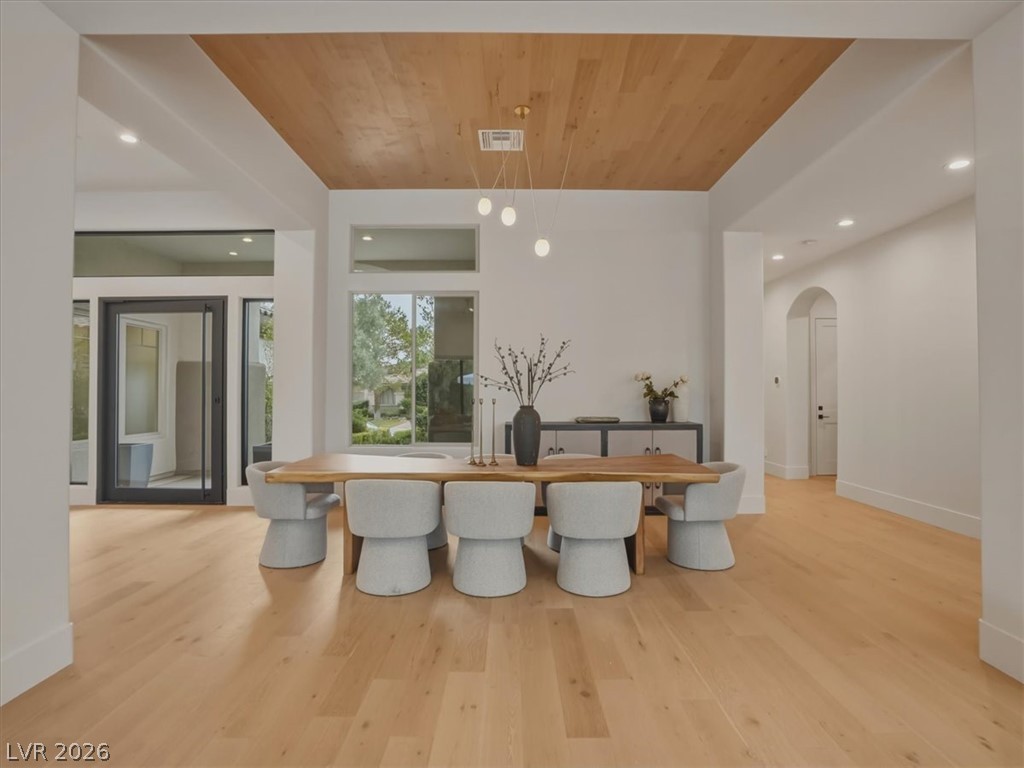 3 Isleworth Drive Property Photo 114