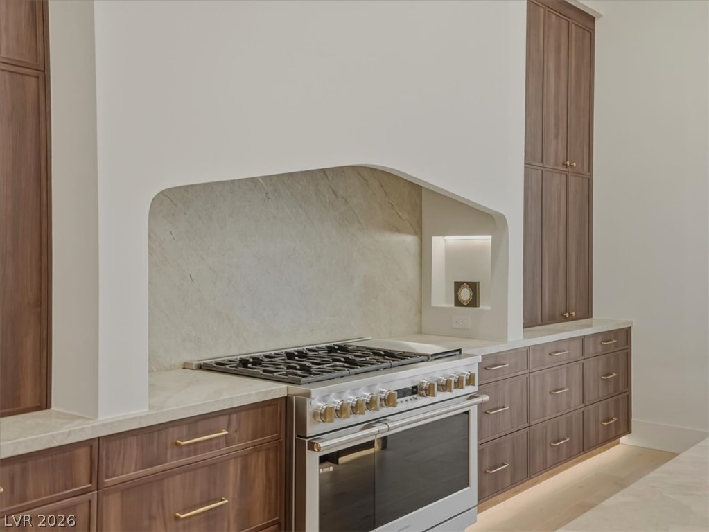 3 Isleworth Drive Property Photo 124