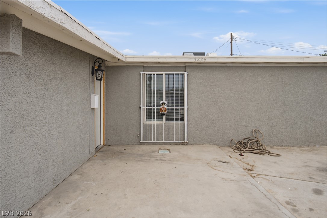 3224 Venus Circle Property Photo 3