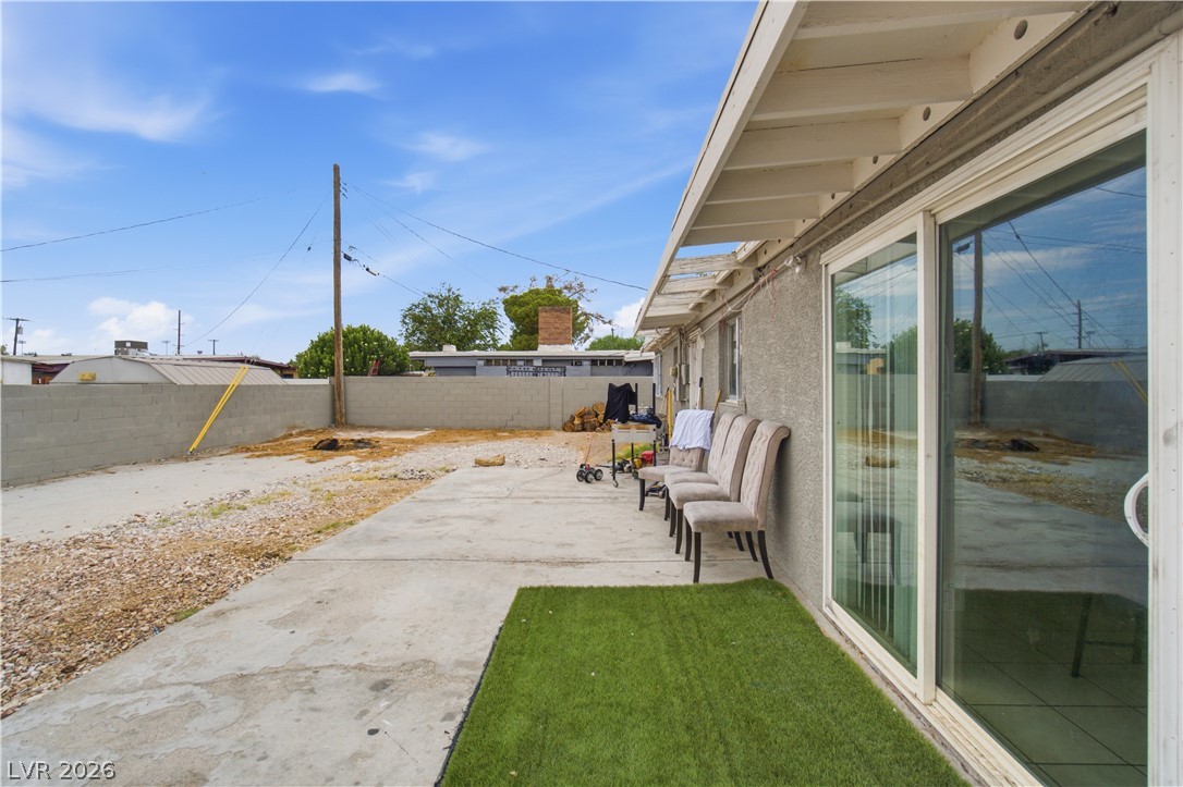 3224 Venus Circle Property Photo 5