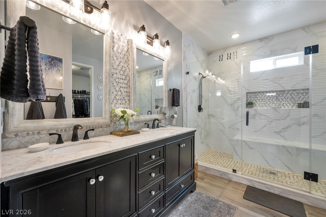 5652 Portage Lake Court Property Photo 18