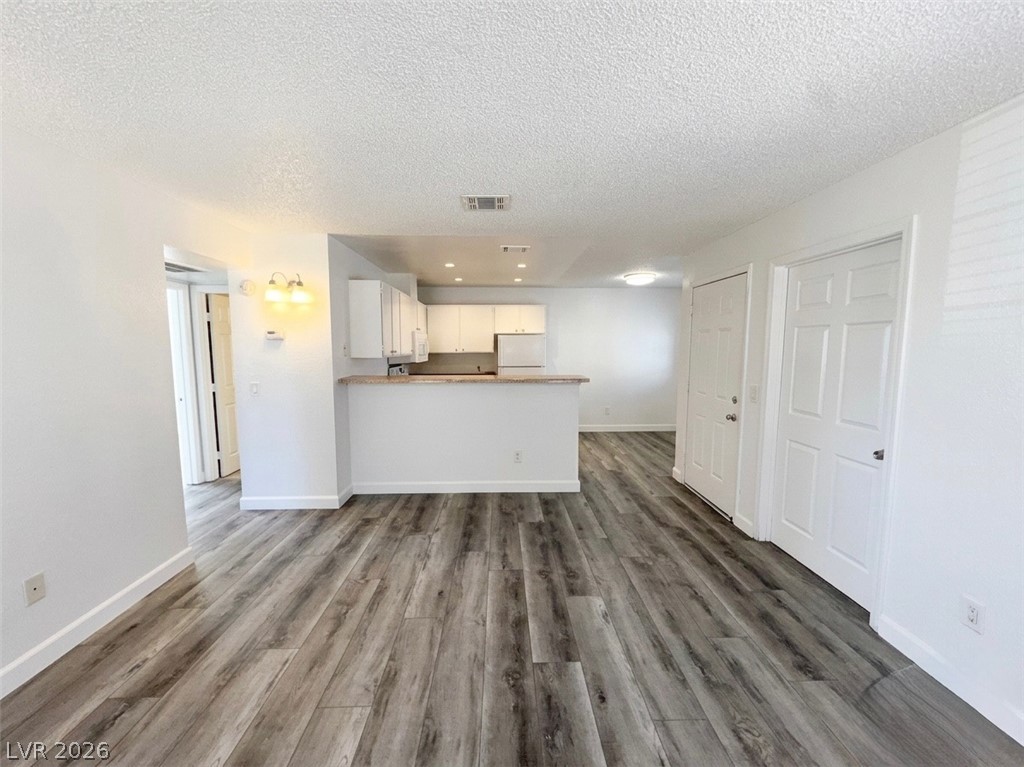 2732 Alicialynn Way Property Photo 4