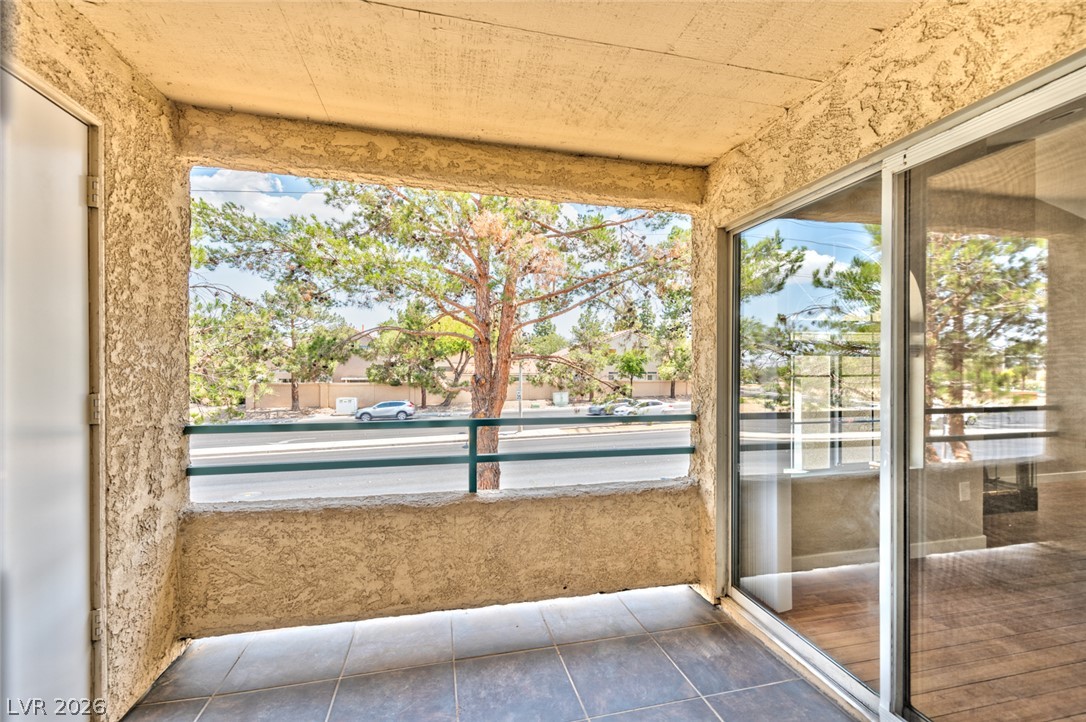 2251 Wigwam Parkway 323 Property Photo 6