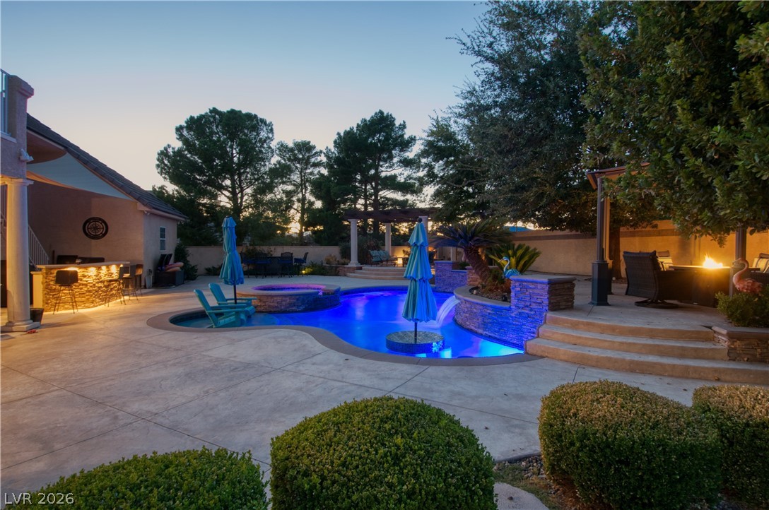 6440 Spanish Garden Court Property Photo 9